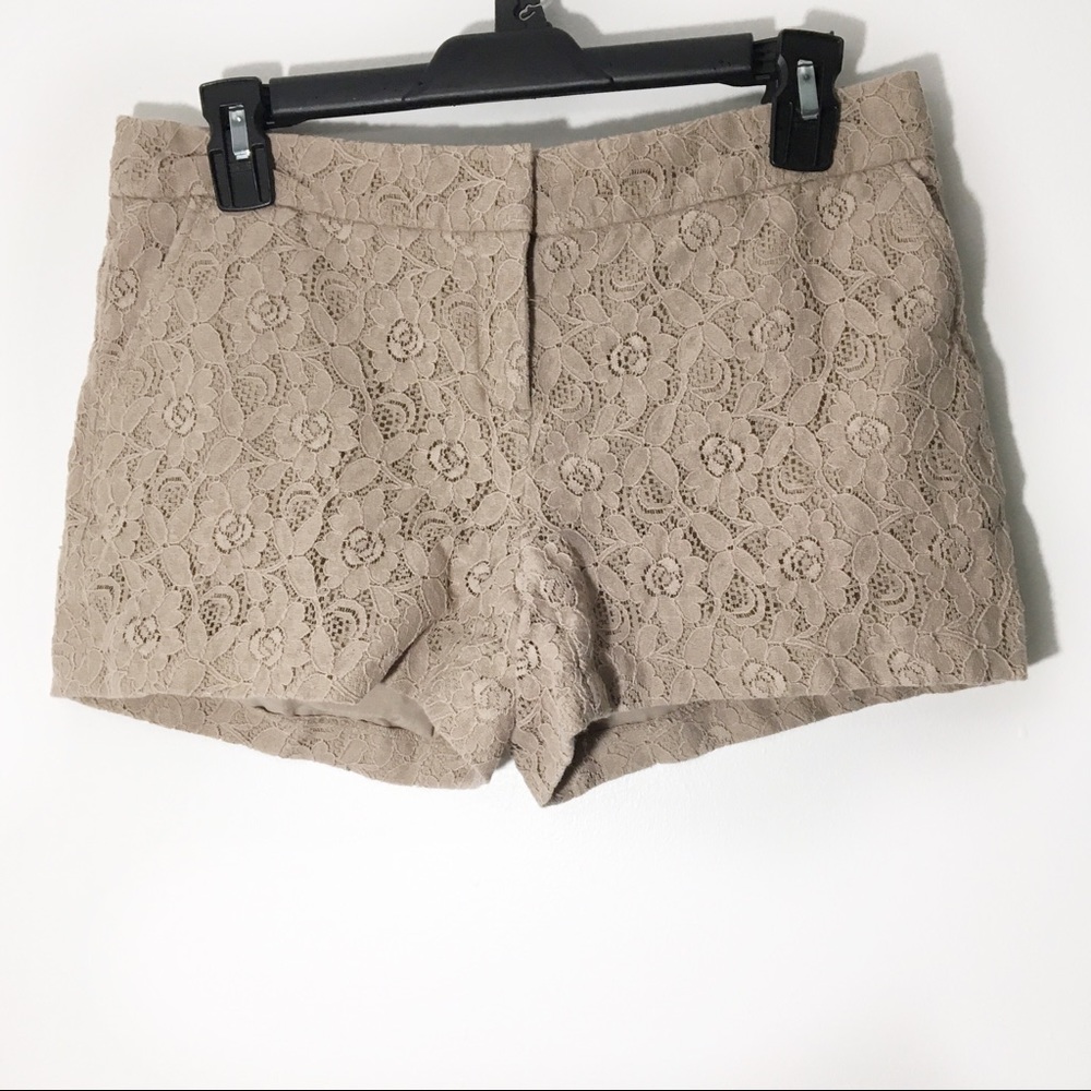 Cynthia Rowley Tan Lace Floral Shorts Size 4